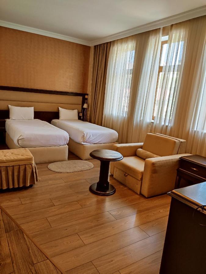 Smith'S Boutique Hotel Baku Exterior photo